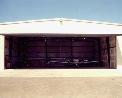 Free Standing / Partial Canopy Hangar Doors